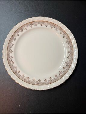 Vintage Harlem Crockery Co Pope Gosser China Dinner Plate 10” Ivory w/ 22k Gold